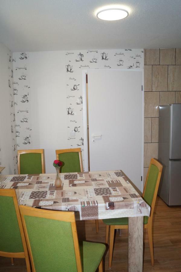 Ferienhaus Zum Jagdschlosschen Letschin エクステリア 写真