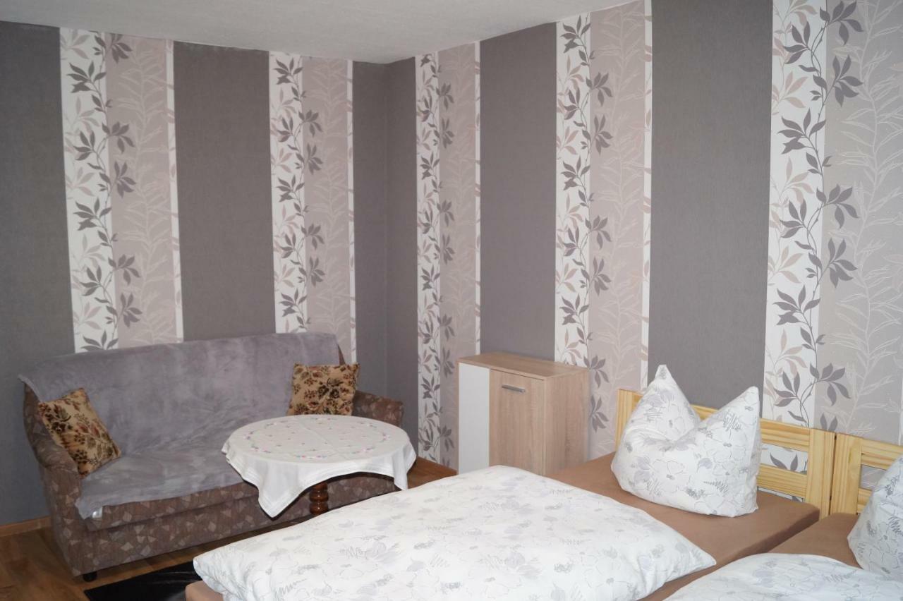 Ferienhaus Zum Jagdschlosschen Letschin エクステリア 写真